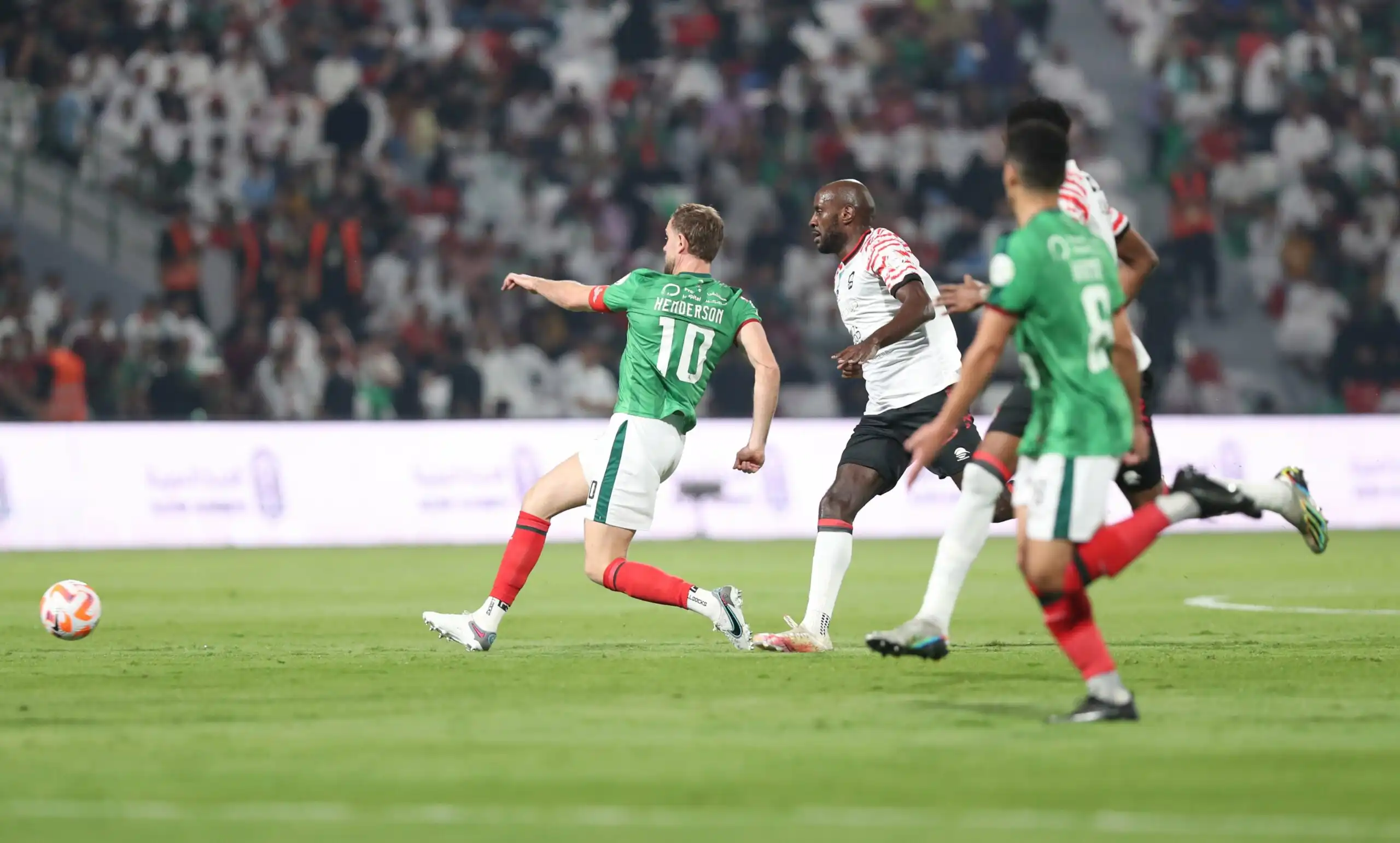 مباراة الرائد ضد الاتفاق: تحليل وتأثيرها على الدوري