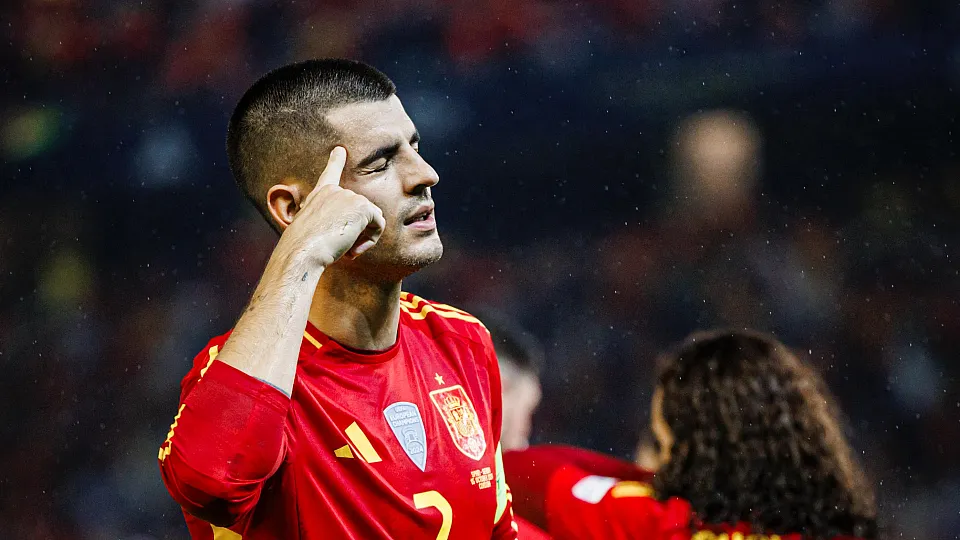 نظرة على نادي إسبانيا لكرة القدم وأهمية دوره