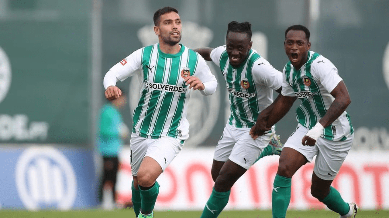 مباراة ريو أفي ضد سبورتينغ: التوقعات والأهمية