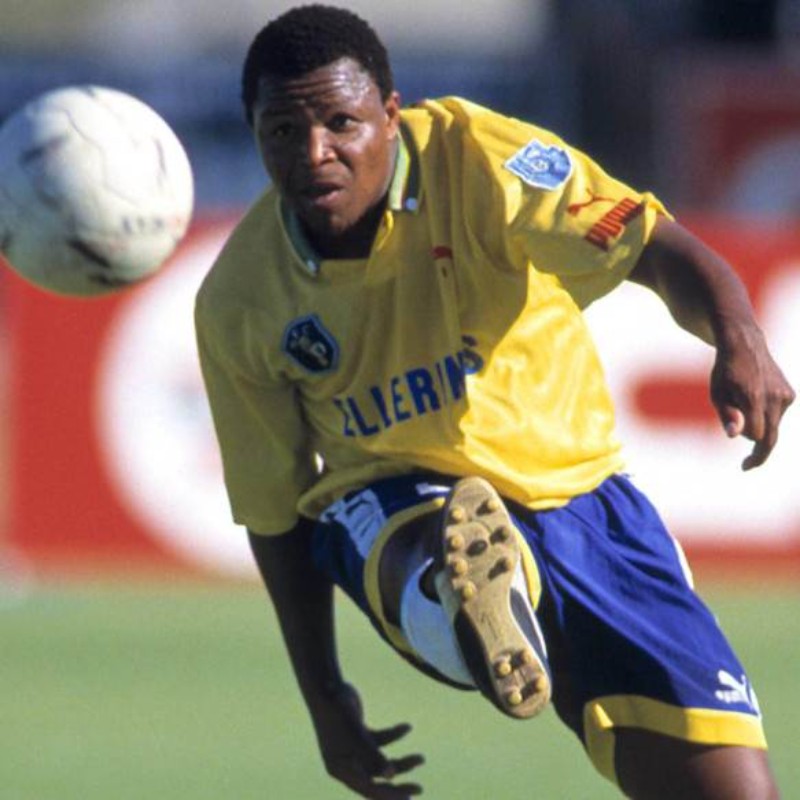 نادي صن داونز: القوة الكروية في جنوب إفريقيا