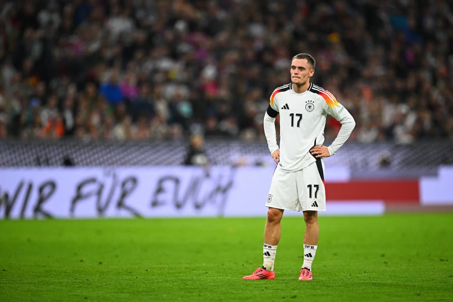 فلوريان فيرتز: موهبة شابة تؤكد نفسها في كرة القدم العالمية