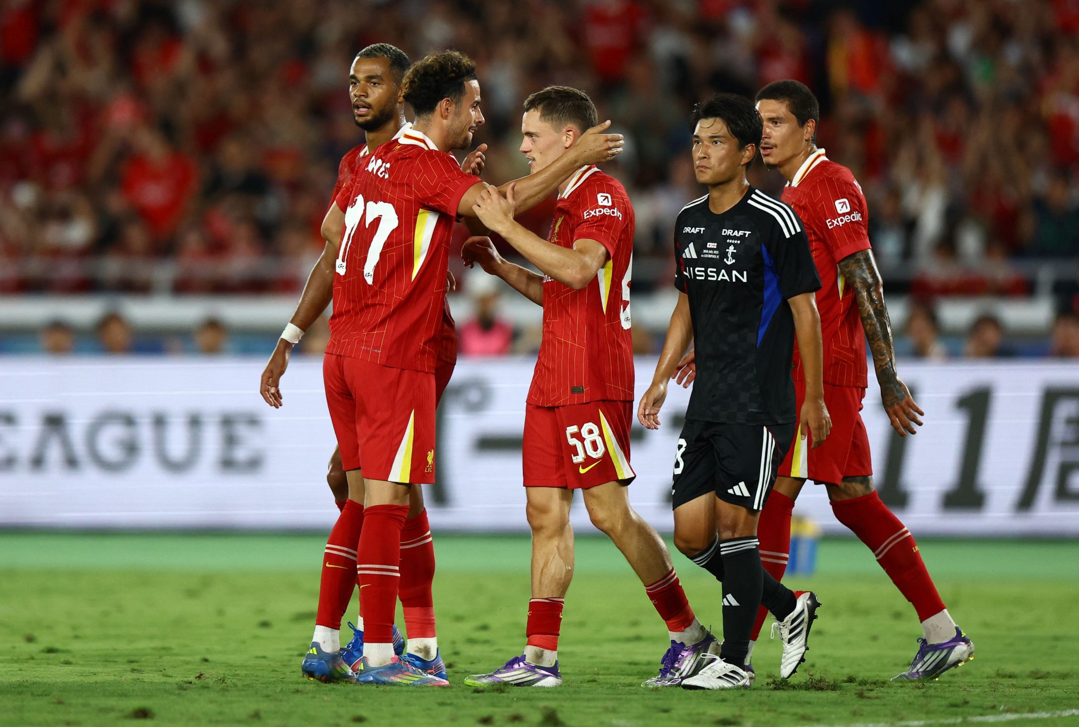 تحليل مباراة يوكوهاما مارينوس ضد ليفربول: ما المتوقع؟