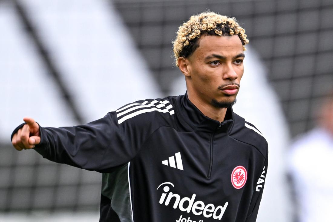 استكشاف مسيرة هوجو إكيتيكي الحقيقة