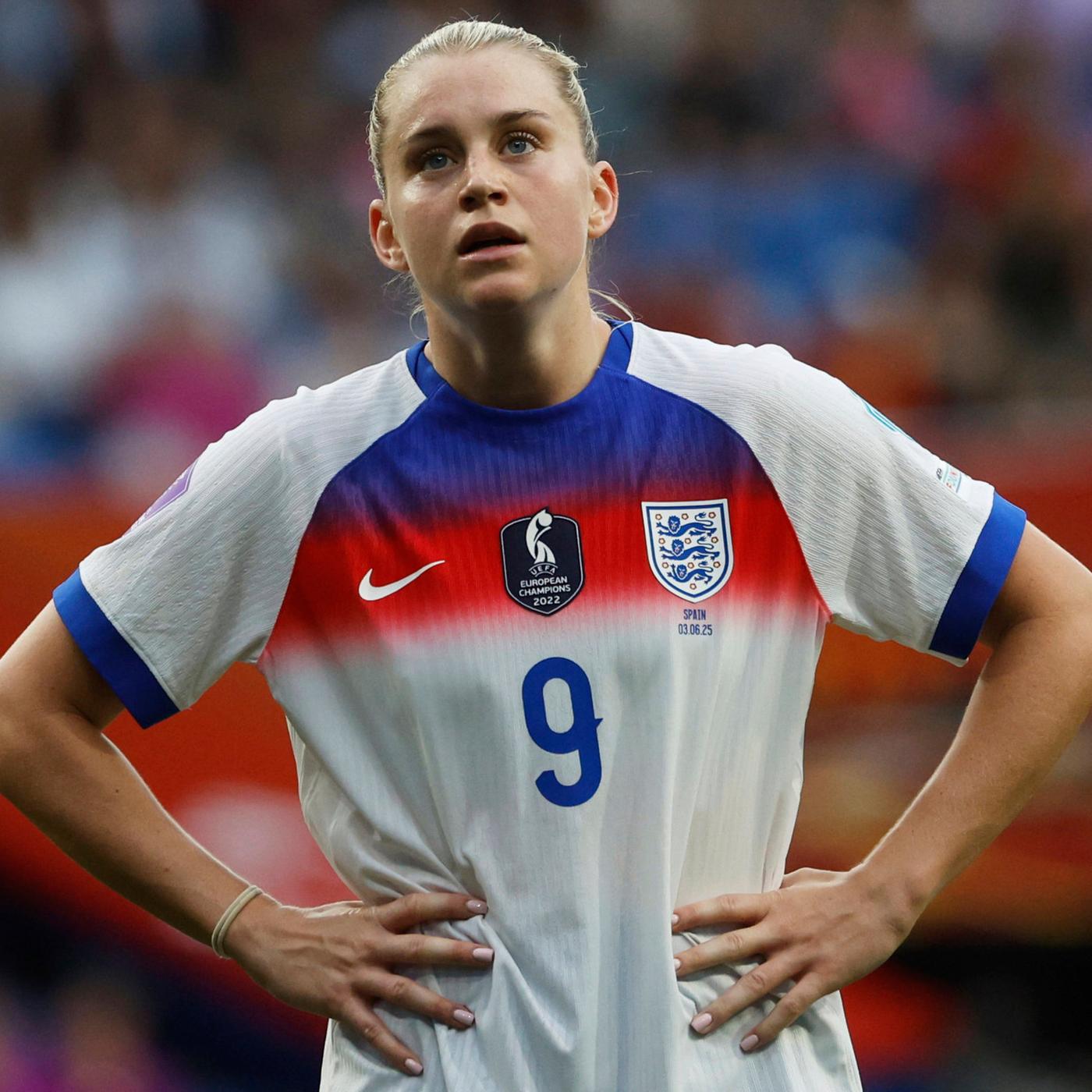 أليسيا روسو: نجمة كرة القدم النسائية