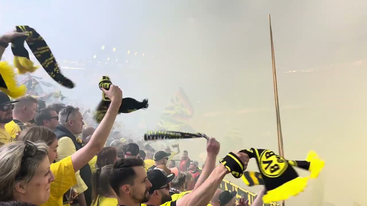 مباراة ماينز ضد دورتموند: كل ما تحتاج معرفته