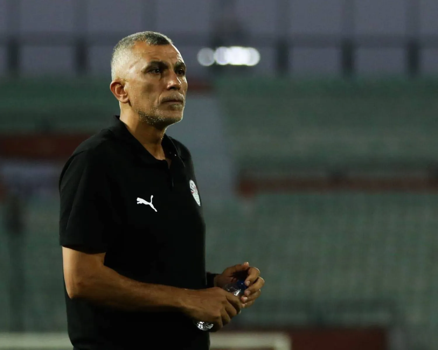 اسامة نبيه: مسيرة لاعب ومدرب مميز في كرة القدم