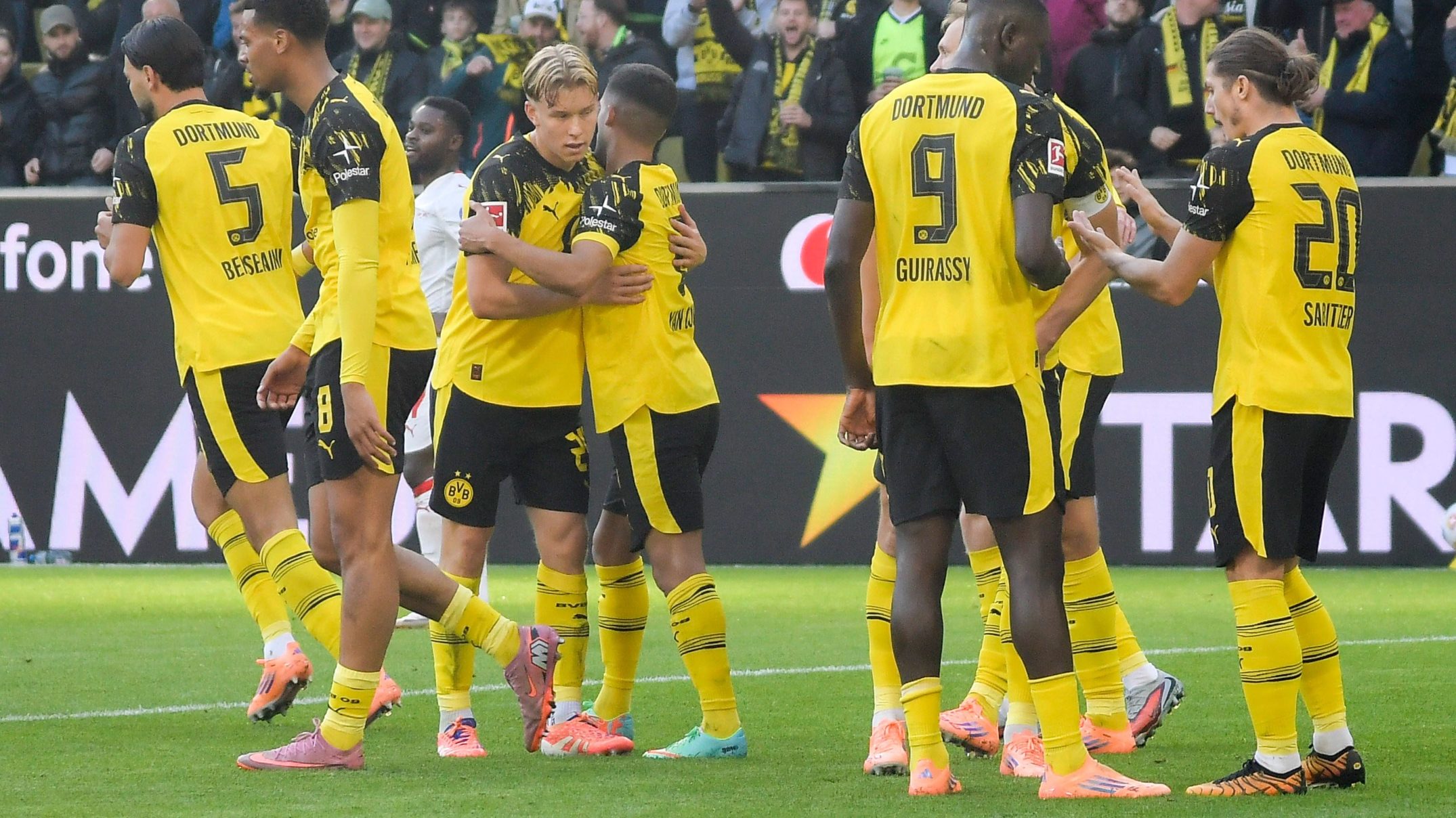 مباراة دورتموند ضد RB لايبزيغ: كل ما تحتاج معرفته