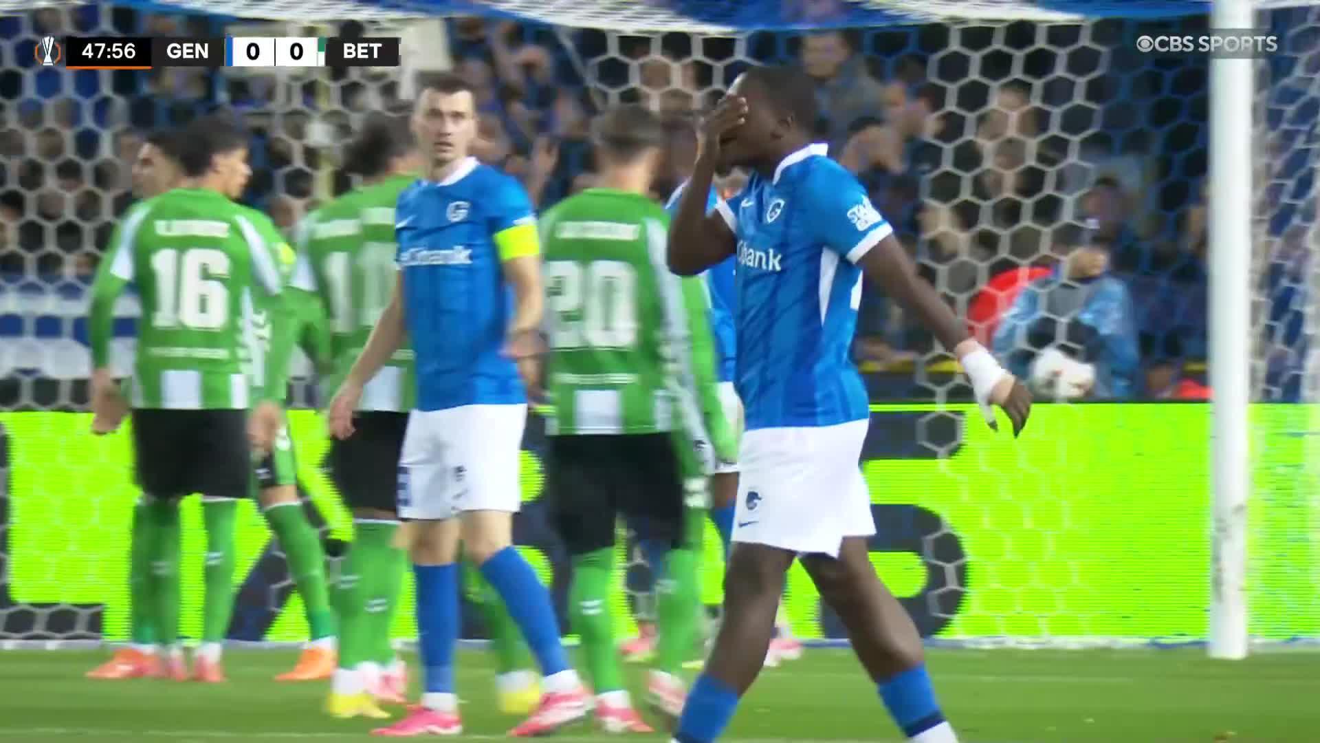 تحليل مباراة جنك ضد ريال بيتيس: مواجهة مثيرة في الدوري الأوروبي